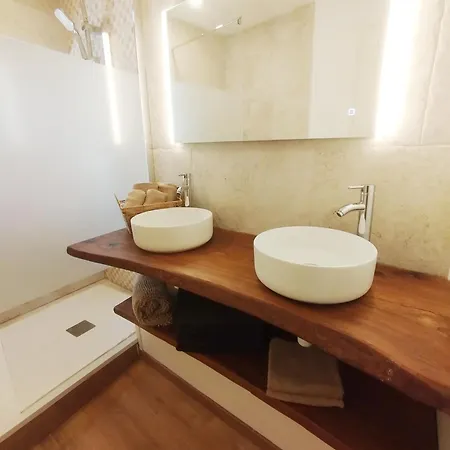 Maison De Charme Au Coeur D'ax-les-thermes Ax-les-Thermes