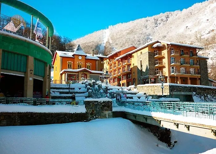 Casa de Férias Maison De Charme Au Coeur D'ax-les-thermes Ax-les-Thermes